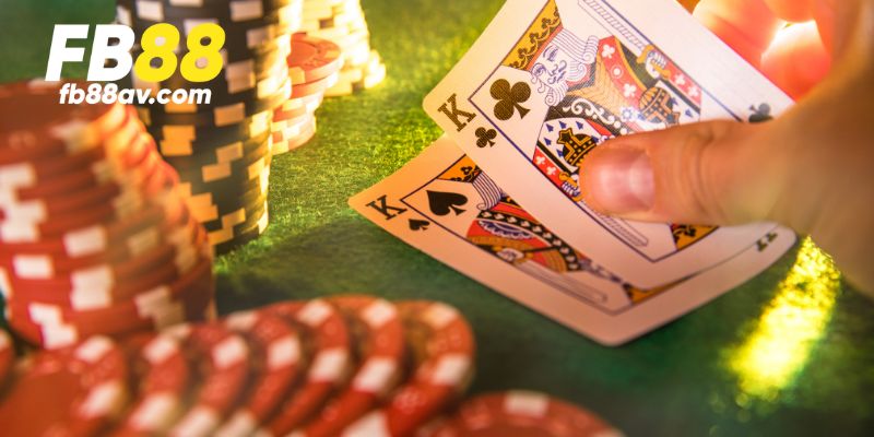 Để thắng bài Poker, người chơi cần có chiến thuật riêng